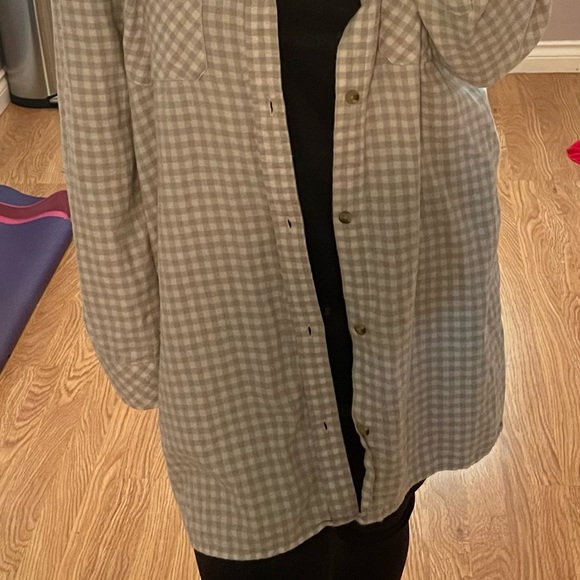 Aritzia TNA gough plaid “dress” - Picture 2 of 2